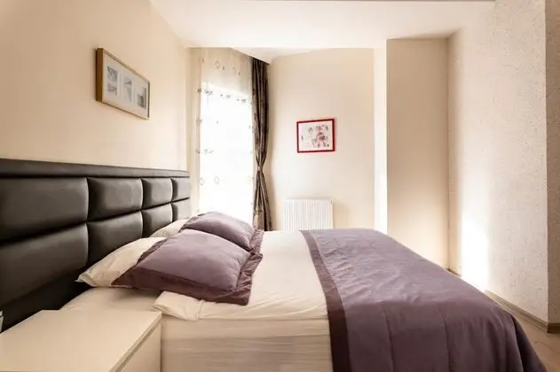 Çift Kişilik, Şehir Manzaralı
