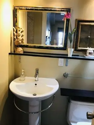 Comfort Tek Büyük Yataklı Oda, Banyolu/Duşlu (The East Wing)