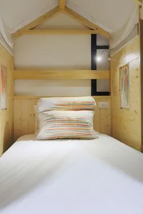 Ortak Ranzalı Oda, Sadece erkekler için