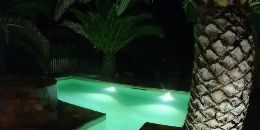 Apart Daire, 1 Yatak Odası, Sigara İçilebilir