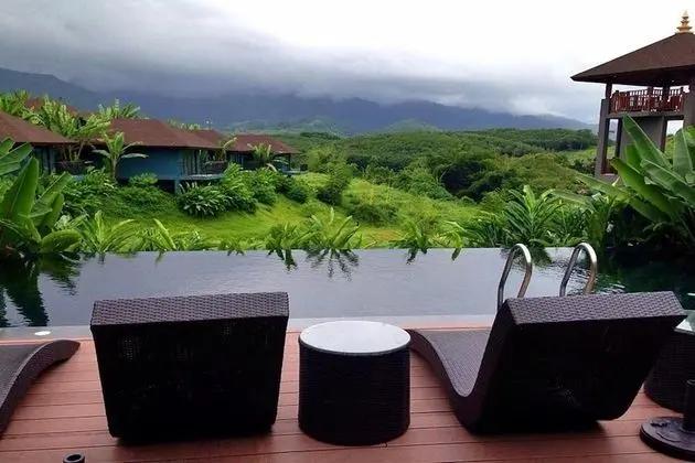 4 Bedrooms Pool Villa