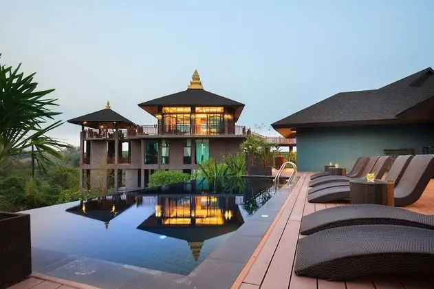 4 Bedrooms Pool Villa