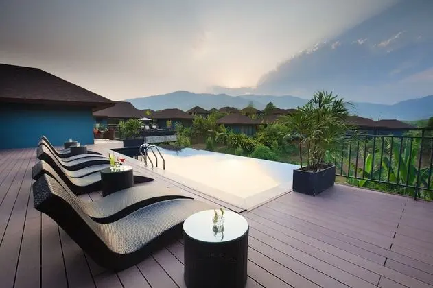4 Bedrooms Pool Villa