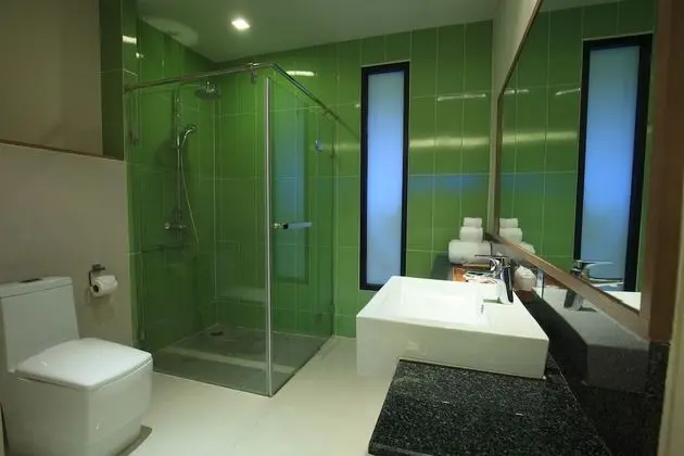 4 Bedrooms Pool Villa