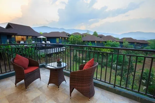 4 Bedrooms Pool Villa