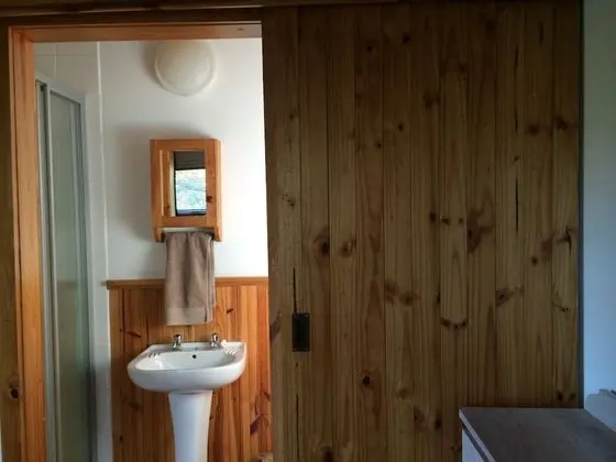 Kulübe (Log-Cabin Indlu)