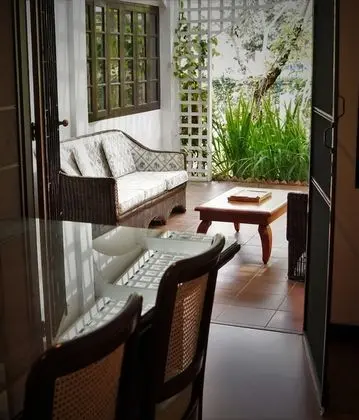 4-Bedroom House with Garden