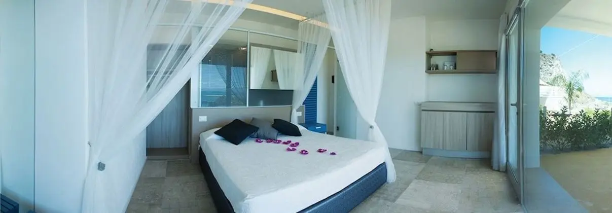 Deluxe Tek Büyük Yataklı Oda, Teras, Deniz Manzaralı