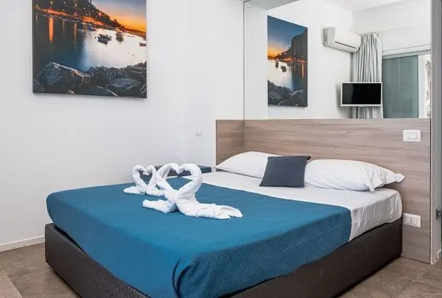 Superior Tek Büyük Yataklı Oda, Teras, Deniz Manzaralı