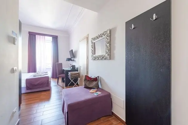 Classic Tek Büyük veya İki Ayrı Yataklı Oda