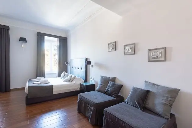 Deluxe Oda, 1 En Büyük (King) Boy Yatak