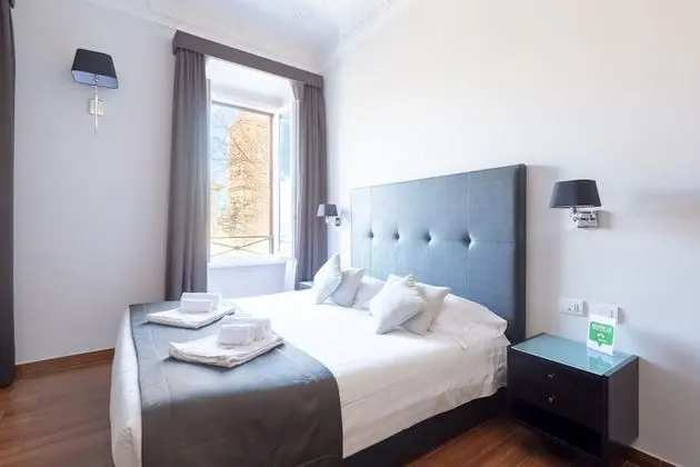 Deluxe Oda, 1 En Büyük (King) Boy Yatak