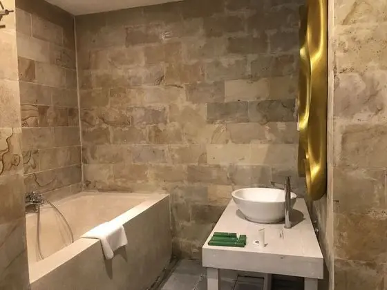 Superior Tek Büyük veya İki Ayrı Yataklı Oda