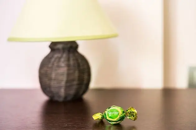 City Tek Büyük Yataklı Oda