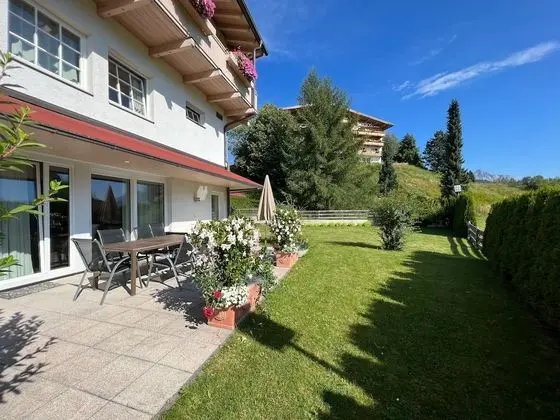 Apart Daire, 3 Yatak Odası, Balkon, Dağ Manzaralı (A-VITA Viktoria 1, incl Cleaning €125)