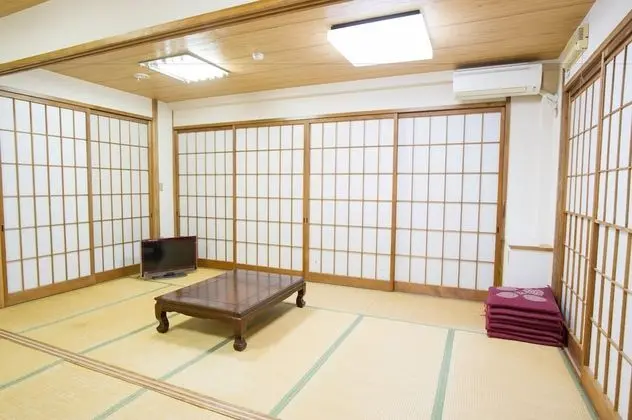 Traditional Oda, Ortak Banyo (Japanese-Style)