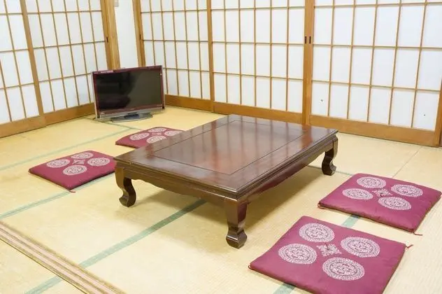 Traditional Oda, Ortak Banyo (Japanese-Style)