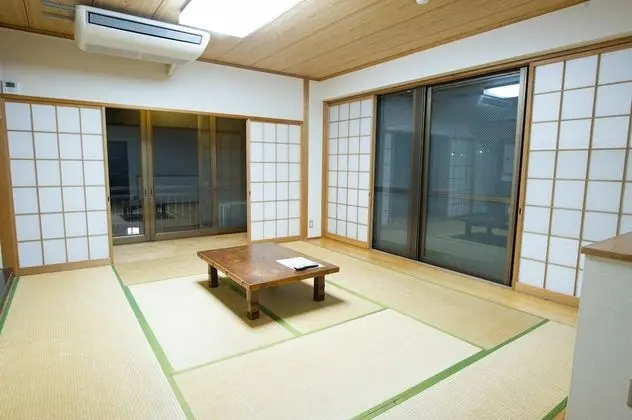 Traditional Oda, Ortak Banyo (Japanese-Style)