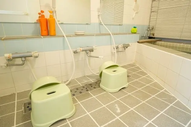 Traditional Oda, Ortak Banyo (Japanese-Style)
