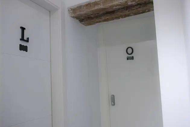 Basic Tek Büyük Yataklı Oda (Pequeña)