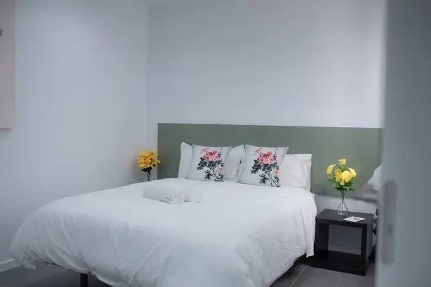 Comfort Tek Büyük Yataklı Oda