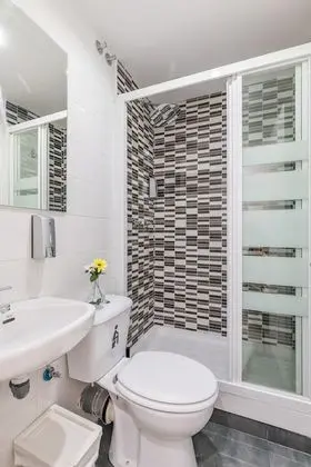 Tek Büyük Yataklı Oda, Özel Banyo