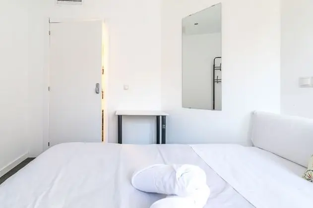 Tek Büyük Yataklı Oda (Baño compartido)
