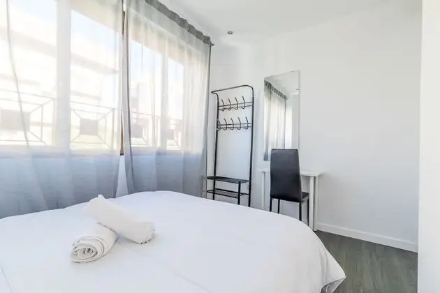 Tek Büyük Yataklı Oda (Baño compartido)