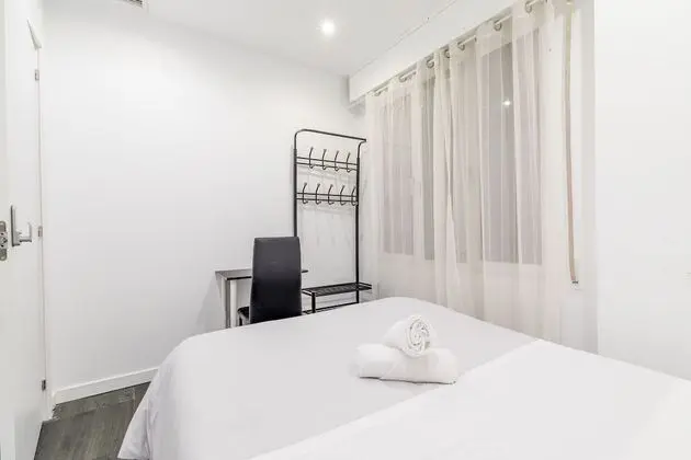 Tek Büyük Yataklı Oda (Baño compartido)