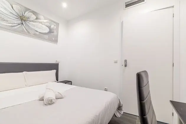 Tek Büyük Yataklı Oda (Baño compartido)