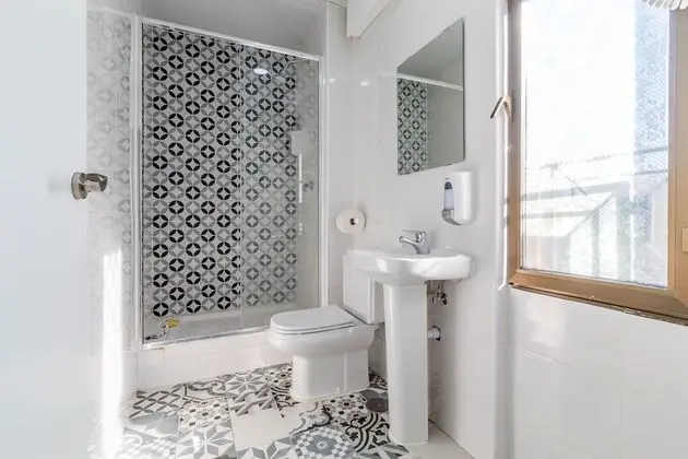 Tek Büyük Yataklı Oda (Baño compartido)