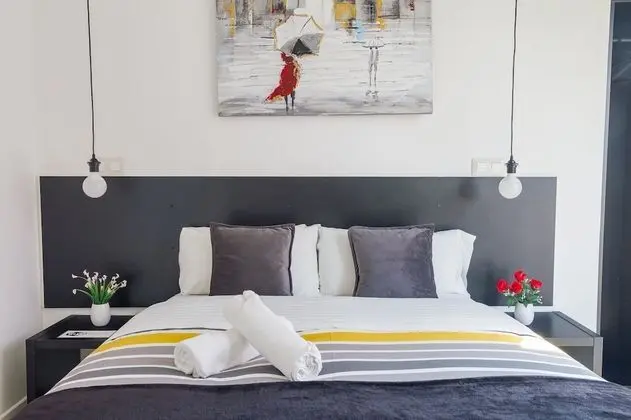 Comfort Tek Büyük Yataklı Oda, 1 Çift Kişilik Yatak, Ortak Banyo
