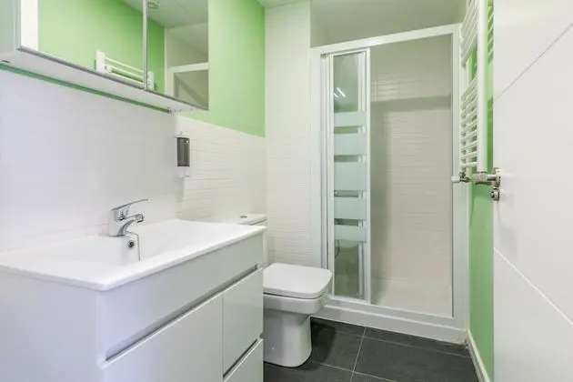 Comfort Tek Büyük Yataklı Oda, Ortak Banyo