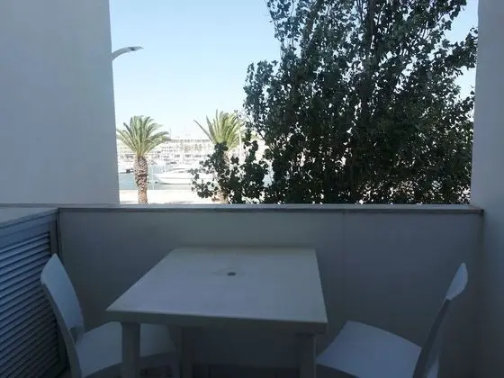 Basic Stüdyo, Marina Manzaralı