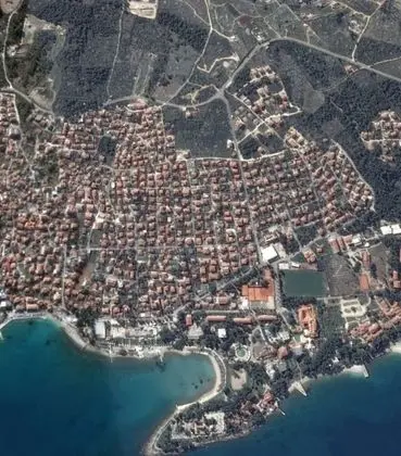 Apart Daire, 1 Büyük (Queen) Boy Yatak ve Çekyat