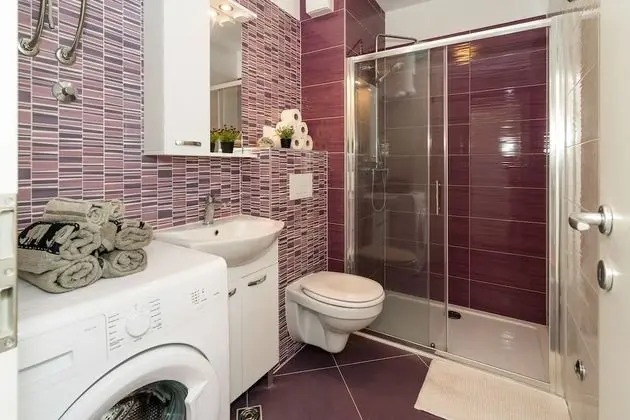 Apart Daire, 1 Büyük (Queen) Boy Yatak ve Çekyat