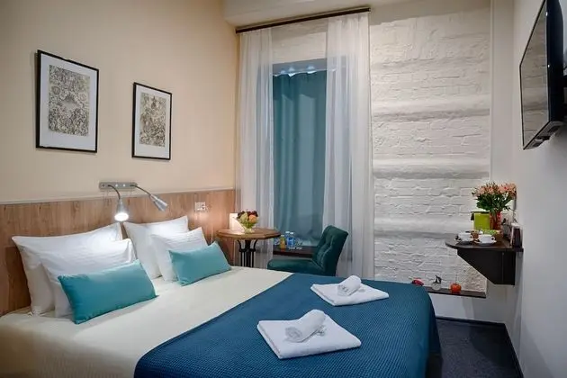 Comfort Tek Büyük veya İki Ayrı Yataklı Oda