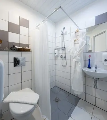 Comfort Tek Büyük veya İki Ayrı Yataklı Oda