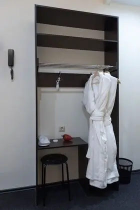 Economy Tek Büyük Yataklı Oda, Penceresiz