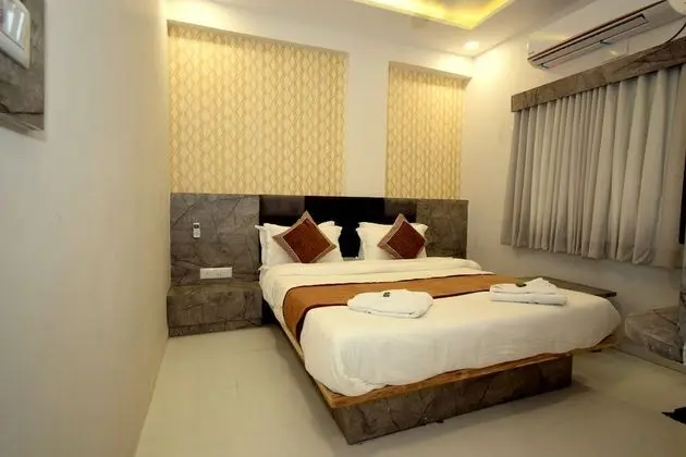 Deluxe Üç Kişilik Oda