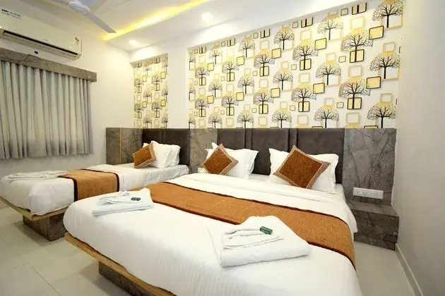 Deluxe Üç Kişilik Oda