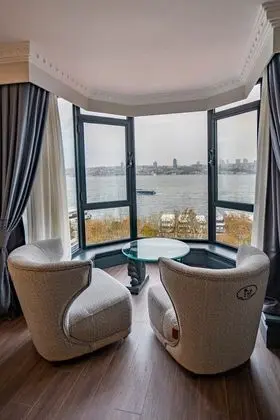 Comfort Room-Boğaz Manzaralı