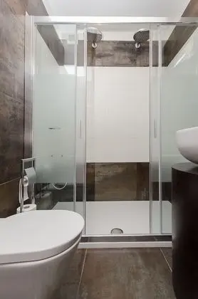 Classic Tek Büyük Yataklı Oda, 1 Çift Kişilik Yatak, Özel Banyo, Bahçe Manzaralı