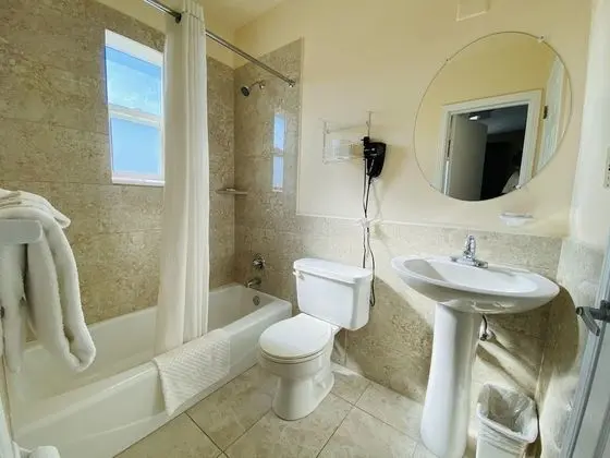 Standard Room, 1 Queen Bed