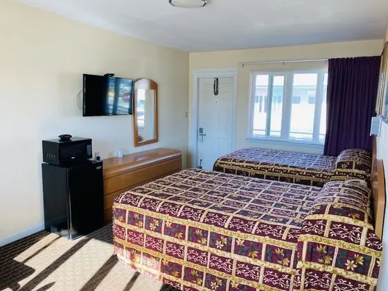 Standard Room, 2 Double Beds