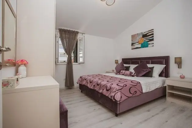 Apart Daire, 2 Büyük (Queen) Boy Yatak