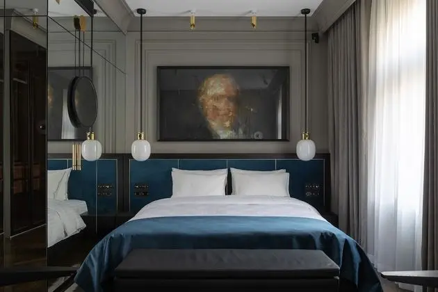 Deluxe Tek Büyük Yataklı Oda