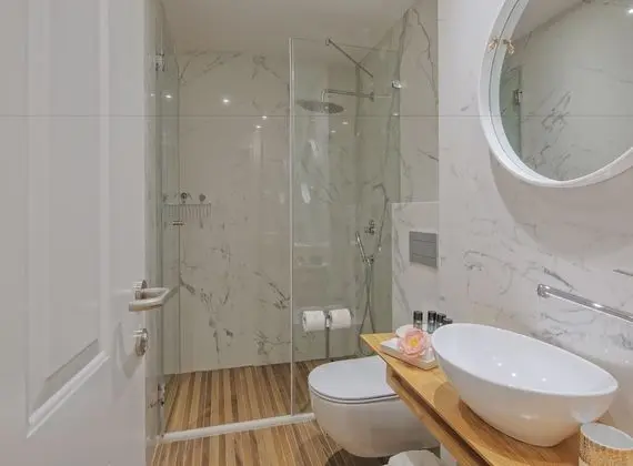 Classic Tek Büyük Yataklı Oda