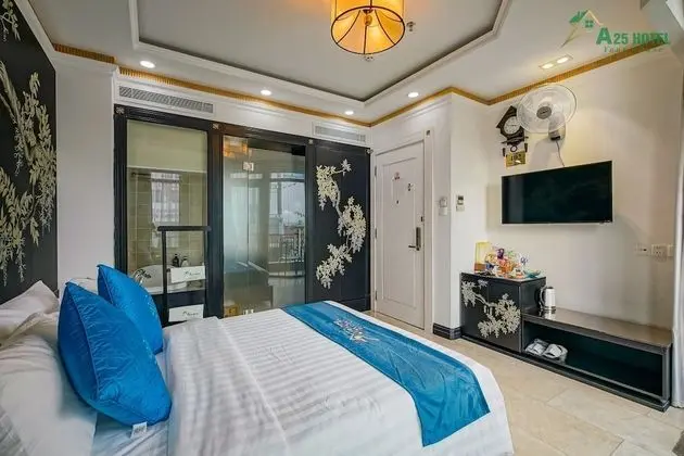 Deluxe Tek Büyük veya İki Ayrı Yataklı Oda, Şehir Manzaralı