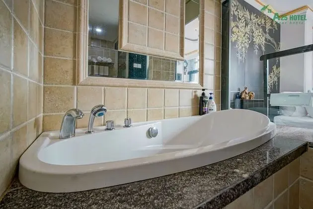 Deluxe Tek Büyük veya İki Ayrı Yataklı Oda, Şehir Manzaralı